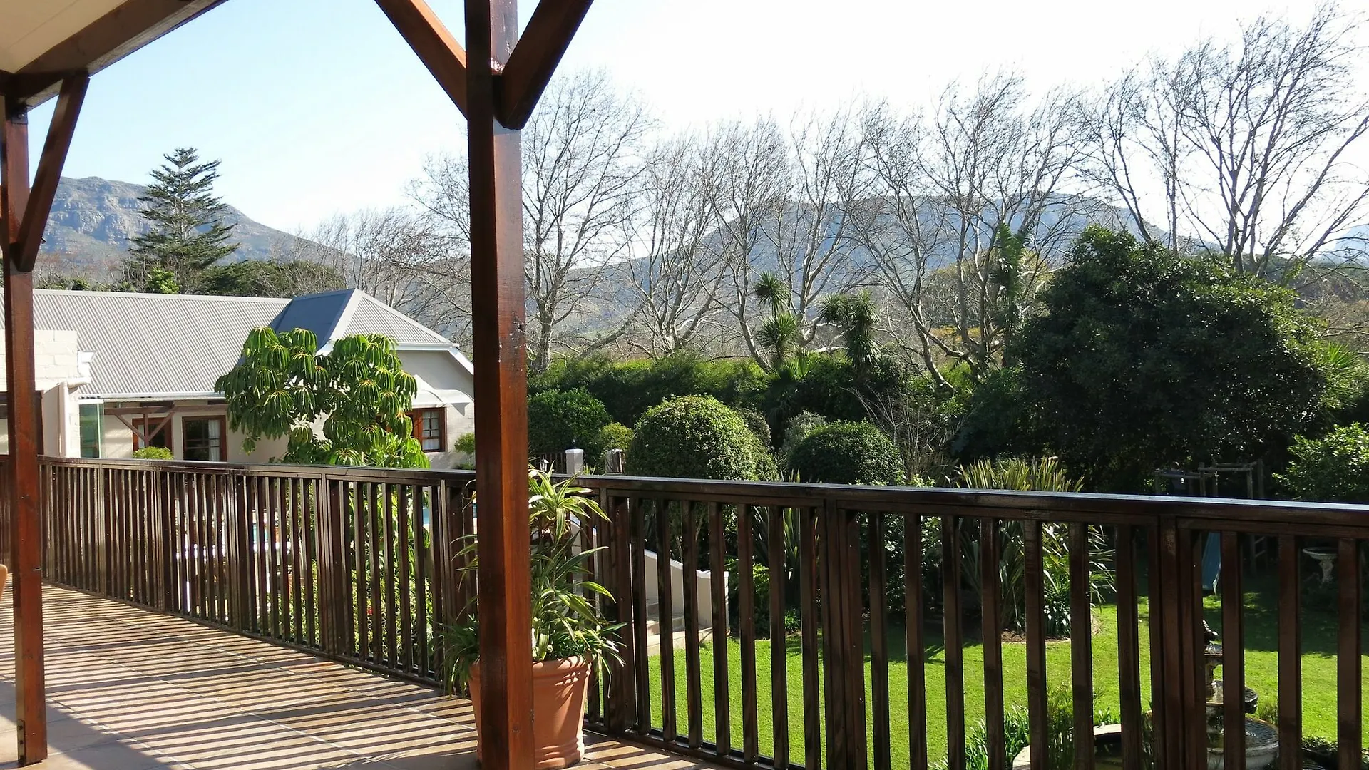 Summit Place Guesthouse Le Cap